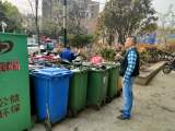 21个垃圾桶集中摆放在路边 合肥一商户投诉称影响经营不雅观