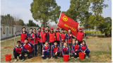 懷寧縣金拱初中組織團(tuán)員青年開展 “學(xué)雷鋒”義務(wù)植樹活動(dòng) 