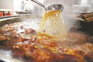 安徽淮南：一碗牛肉湯 香味飄四方