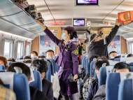 長三角鐵路本周末迎春游運(yùn)輸客流最高峰