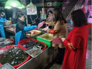 迎江區(qū)錢牌樓社區(qū)：保護(hù)長江“母親河” “春季護(hù)魚”在行動
