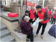 潁上縣紅雨傘志愿者協會開展“跨越數字鴻溝 樂享智能生活”智慧助老志愿服務