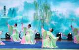 “庐剧皇后”惊喜现身！“科里科气”文艺进安大，以美育人润心田