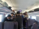 韩国乘客高铁上意外受伤 安徽两名医生暖心施救