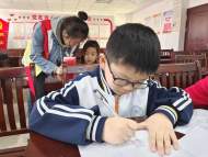 宜秀區大龍山鎮中心社區：打造優質教育資源，幫助孩子快樂“起跑”