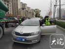 线上推送+线下布控  六安一“非法营运”车辆被抓现行