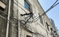 多個老舊小區(qū)“飛線充電”存隱患 六安相關部門回應：正在整改，加強排查整治