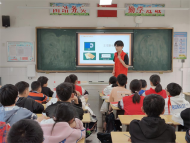 巢湖學院赴半湯小學開展“全民國家安全教育日”主題活動