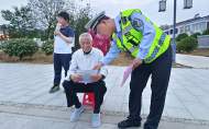 壽縣公安交警送電影下鄉  心系村民交通安全