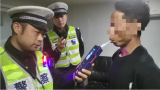 男子无证且多次酒驾 被休宁交警查获