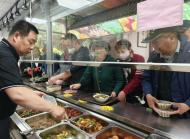 蚌埠全面推廣老年助餐“一卡通”