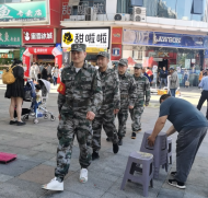 雪華鄉（宏業村街道）沈圩社區：平安巡邏隊，民兵靠前站
