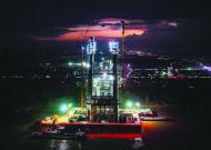 G3銅陵長江公鐵大橋4號主塔封頂在即