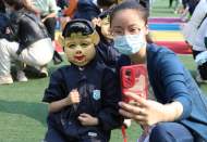 給媽媽捶捶背洗洗腳 蕪湖三所幼兒園同時開展母親節活動