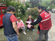雪華鄉（宏業村街道）煙墩社區開展安全感滿意度“雙提升”宣傳活動
