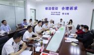 蚌埠市委書記黃曉武接待信訪群眾