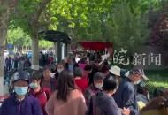 網(wǎng)友拍下路邊早市出攤收攤畫面 熱鬧過后街道干凈整潔，恢復(fù)如初！