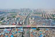 肥東橋頭集路（包公大道-龍城路）快速化改造工程全線主橋梁順利貫通