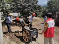 宜秀區大龍山鎮桃元社區：黨建引領筑牢防汛救災“紅色堤壩”