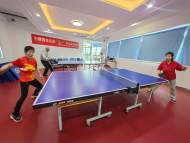 雙崗街道社工站：增活力 “乒”快樂  迎“五一”
