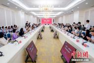 中國(guó)新聞社與中國(guó)傳媒大學(xué)簽署戰(zhàn)略合作框架協(xié)議
