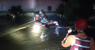 寧國突降暴雨致4名群眾被困 消防緊急救援