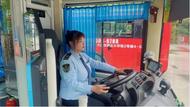 儲先亮：302路公交車