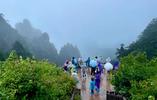 端午假期前两天，3万多人登黄山