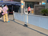 考生进考场后发现忘带字典 街道工作人员急忙为其去书店购买