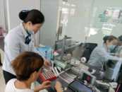 郵儲銀行新馬橋鎮支行：零錢兌換暖人心