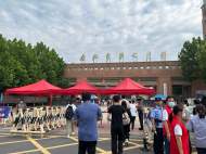 合肥少年班考點考生進場