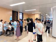 合肥普瑞暑期摘鏡總動員|高考后“摘鏡熱”，知道這些注意事項不走彎路