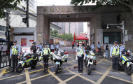 合肥三十八中考點周邊15名交警為考生保駕護航