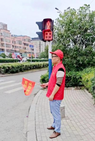懷遠縣司法局組織志愿者開展“文明交通勸導(dǎo) 愛心助力高考”志愿服務(wù)活動