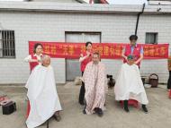 姚李鎮(zhèn)雙紅村新時代文明實踐站開展健康體檢、公益理發(fā)活動