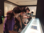 蚌山區黃莊街道計生協開展“熏陶歷史文化 弘揚愛國精神”暖心家園參觀學習活動
