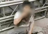 13岁男童被逼吃粪便  其父回应：对方给4.5万和解，孩子精神受刺激正治疗