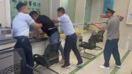 郵儲銀行岳西縣支行營業部開展防暴力搶劫演練