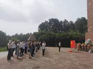 宜秀區(qū)大龍山鎮(zhèn)永林社區(qū)：回望初心跟黨走 緬懷先烈再出發(fā)