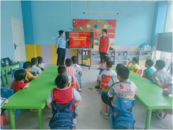 合肥市肥東縣公安局：大手拉小手，文明伴我行
