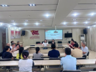 菱湖社區(qū)黨委舉行“迎‘七一’表彰先進 踐‘誓言’黨旗添彩”優(yōu)秀黨員表彰會