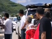 “老太在國道上搭帳篷致堵車三公里”事發(fā)香格里拉 警方回應(yīng)