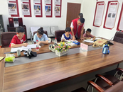 城南鎮(zhèn)桃灣村：大學(xué)生志愿者暑期愛(ài)心支教