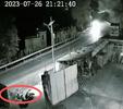 广西三人同乘摩托车撞墙致2死1伤，警方正在调查