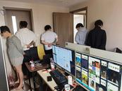以“點贊”、“送燈牌”等方式誘導網民購買直播產品 13人被抓