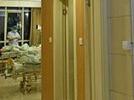 小伙2周暴增40斤，肚大如孕妇爬满紫色条纹 医生一查……