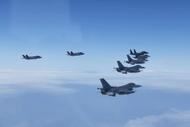 朝鮮戰機緊急出動