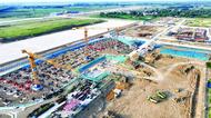 蚌埠民用機場飛行區主體工程水穩施工提速 預計9月中旬完工