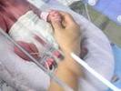 40岁姐姐将子宫捐给34岁无法生育的妹妹