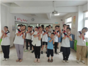 愛心相伴 陽光綻放